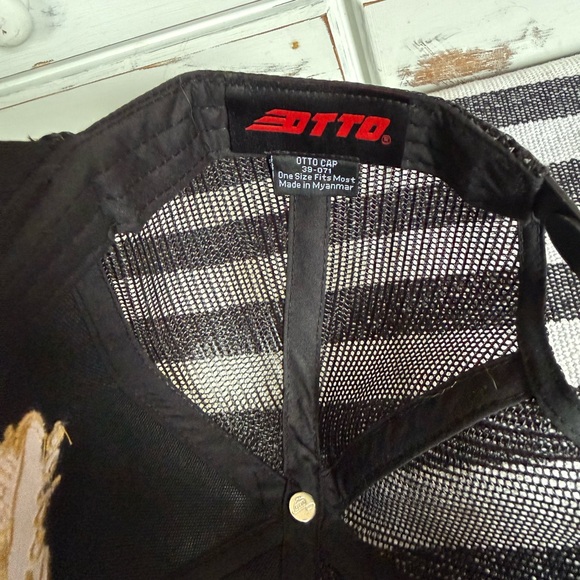 Salty Rodeo Hat The Brand Rope Black Mesh Snapback Trucker OSFA. - Picture 3 of 3